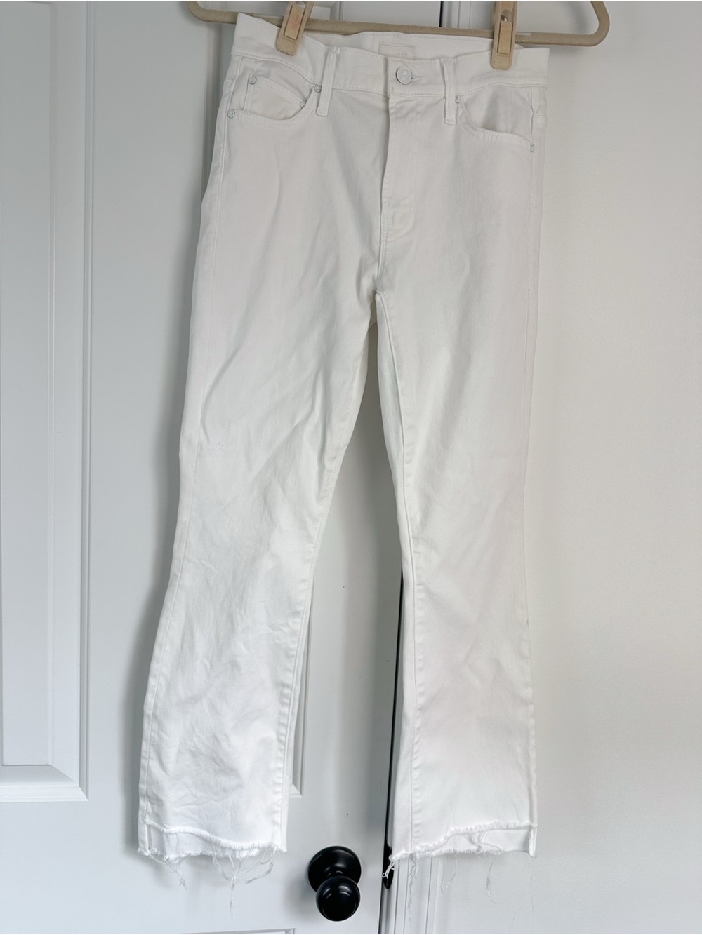 MOTHER the insider crop step white jeans glass slipper size 25